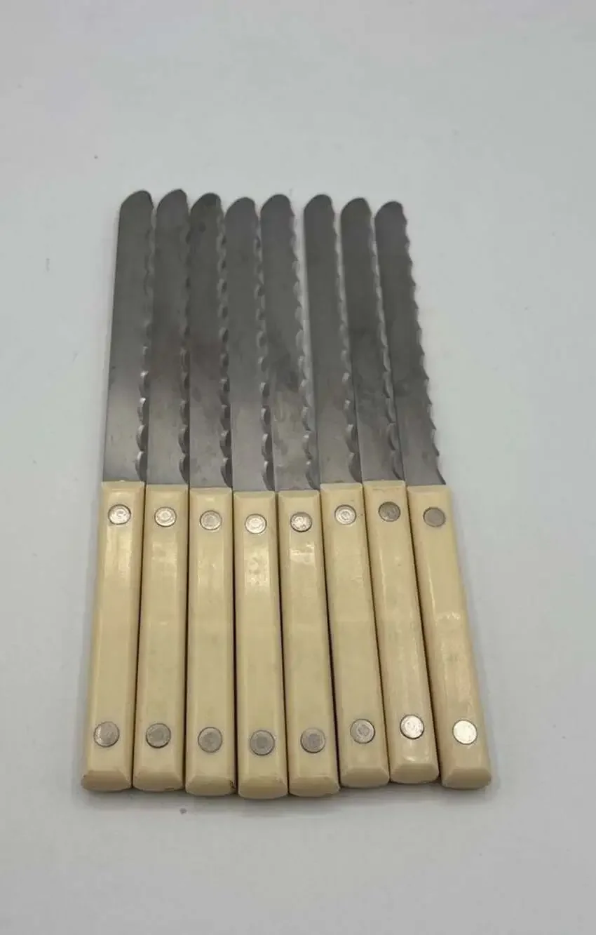 Vintage Simmons Set of 8 Steak Knives with Bakelite Ivory Handles